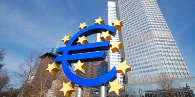 Ευρωζώνη: Προς νέα κρίση χρέους για τον Νότο – Από τη Σκύλλα του πληθωρισμού στη Χάρυβδη των ελλειμμάτων η ΕΚΤ