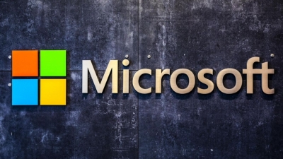 Microsoft: Μπαράζ ρωσικών κυβερνοεπιθέσεων στην Ουκρανία