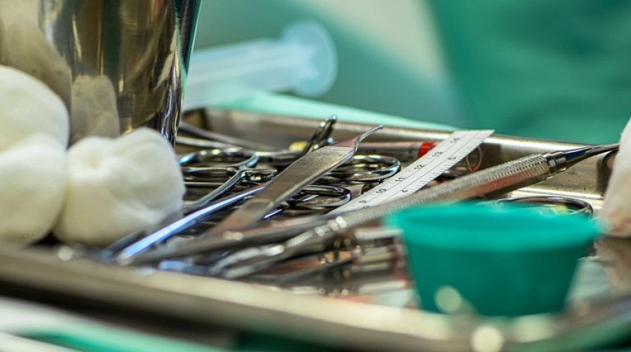 Κρήτη: Γιατροί «ξέχασαν» 15 ολόκληρες γάζες μέσα στον οργανισμό γυναίκας στο χειρουργείο