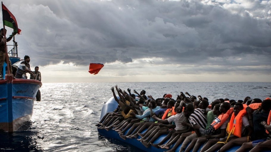 Παράτυποι μετανάστες με χρήματα που... ζαλίζουν: Εμβάσματα ύψους 1 δισεκ. ευρώ έλαβαν λαθρομετανάστες το 2023 στην Τυνησία