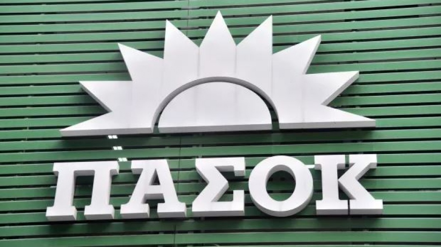 Χαμός στο ΠΑΣΟΚ με τον Παρασκευαΐδη - Ζητούν την διαγραφή του για όσα είπε για κόμμα και ΓΑΠ!