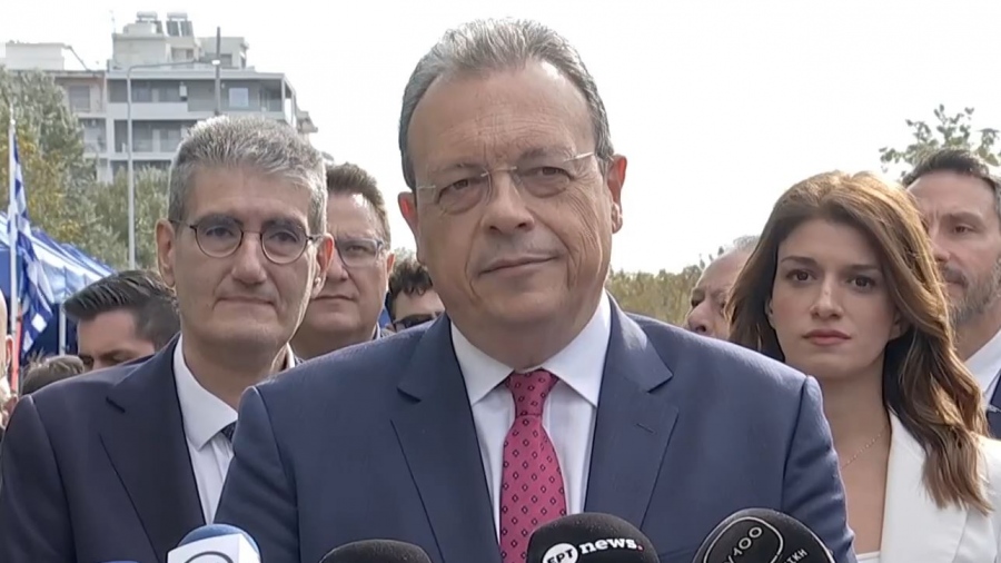 Φάμελλος: Οι ευθύνες μας παραμένουν μεγάλες, πρώτα απ' όλα για την ειρήνη και για μια δίκαιη Ελλάδα