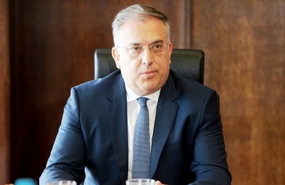 Θεοδωρικάκος: Η κοινωνία πρέπει να μείνει όρθια απέναντι στον κορωνοϊό