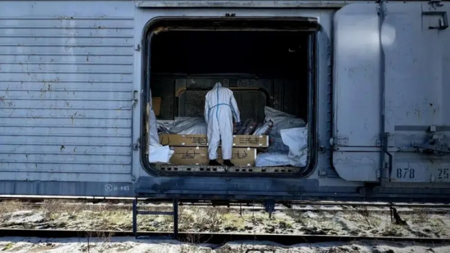 Μακάβριο: Tρένο που μετέφερε 2.000 πτώματα Ουκρανών παραμένει σταθμευμένο στην Οδησσό επί... έναν ολόκληρο χρόνο