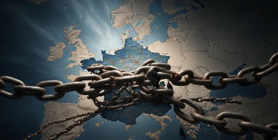 Το γαλλικό δράμα εξελίσσεται σε ελληνική τραγωδία: Δανεισμός – μαμούθ 310 δισ. ευρώ το 2026 με έκτακτα μέτρα για να μην χρεοκοπήσει