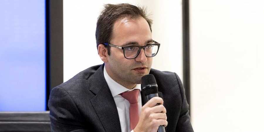 Janse (ESM): Ο Βαρουφάκης κόντεψε να καταστρέψει την Ελλάδα - Κλειδί οι μεταρρυθμίσεις