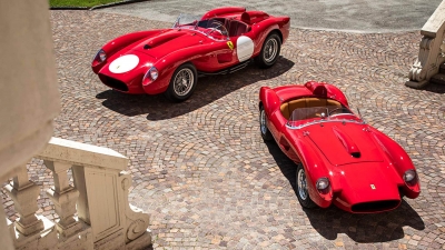 Μια Ferrari 250 Testarossa για μικρά και μεγάλα παιδιά