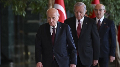 Υπό κατάρρευση οι ακραίοι στην Τουρκία: «Σεισμός» στο MHP - Ξήλωσαν όλο τον κομματικό μηχανισμό στην Πόλη, έκλεισαν 39 τοπικές