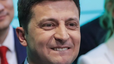 Ο Zelensky ή αλλιώς κλόουν της Ουκρανίας εκμεταλλεύεται την ένταση Ιράν-Ισραήλ για να ζητήσει περισσότερα χρήματα