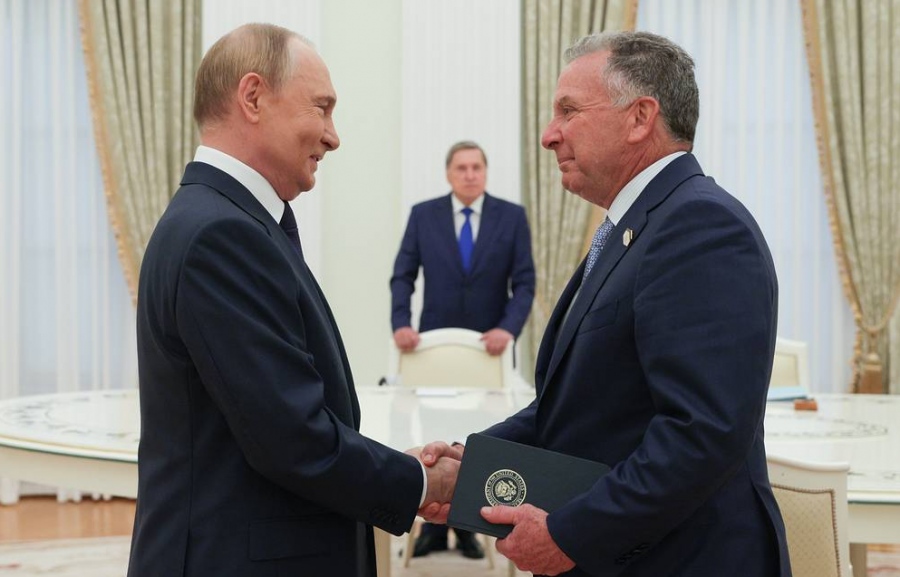 Ανοικτή γραμμή άμεσης επικοινωνίας Trump και Putin μέσω του Witkoff για το Ουκρανικό