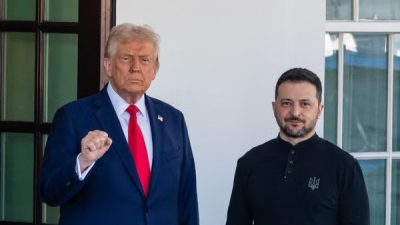 Αποκάλυψη Bloomberg: Ο Trump πίεσε τον Zelensky να μεταβεί στη Μόσχα για συνομιλίες με τον Putin