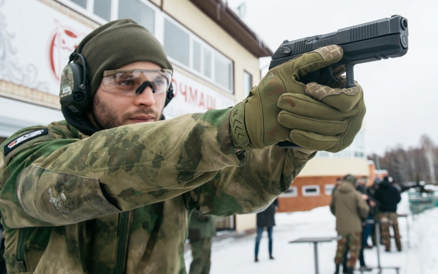Pistolet UDAV: Ρωσικός «Βόας»