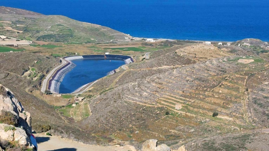 Χοντρά παιχνίδια με το νερό: Από το δελτίο στα Τζουμέρκα, στη σπατάλη στις Κυκλάδες - Το κόλπο με την έκτακτη ανάγκη