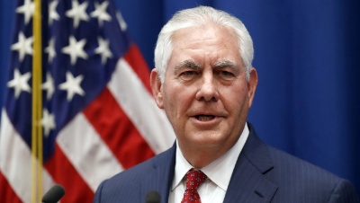 ΗΠΑ: Ο Trump δηλώνει πως ο Tillerson παραμένει στο Στέιτ Ντιπάρτμεντ