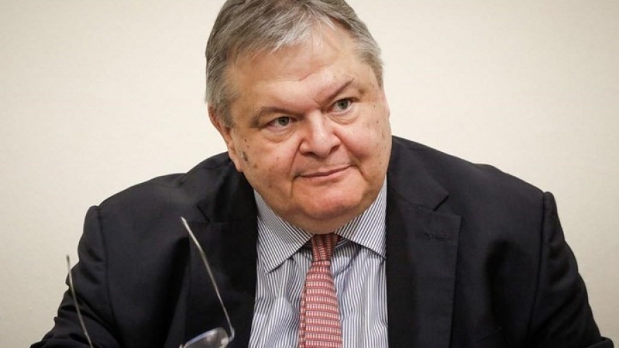 Βενιζέλος για Χρυσή Αυγή: Το κράτος δικαίου διασταυρώθηκε με το κοινό περί δικαίου αίσθημα