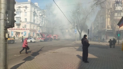 Ο ουκρανικός στρατός βομβάρδισε το Donetsk – Μία γυναίκα νεκρή και μία τραυματισμένη
