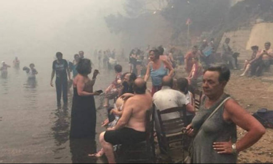 Η κυβέρνηση κάηκε στα ψέματα της