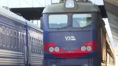 Σε πανικό οι Ουκρανοί ζητούν νέα τρένα από την Ευρώπη - Η Ρωσία διαλύει μεθοδικά τις σιδηροδρομικές υποδομές