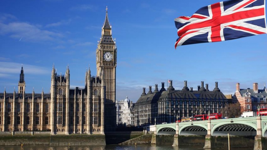 Βρετανία - Συρρίκνωση της οικονομίας τον Οκτώβριο του 2023, καθώς η BoE ετοιμάζει νέα απόφαση για τα επιτόκια