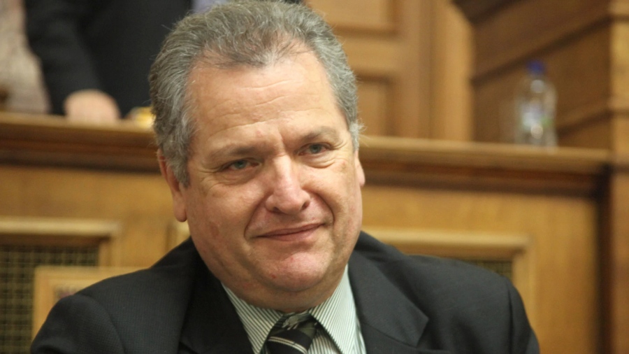 Οικονόμου: Ανασυγκρότηση της «κεντροαριστεράς» ή οργάνωση του δημοκρατικού χώρου;