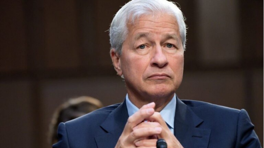 Θύελλες στον ορίζοντα «βλέπει» ο Dimon της JPMorgan: Τρομερός ο πόνος από τους πολέμους, θα παραμείνει στα ύψη ο πληθωρισμός