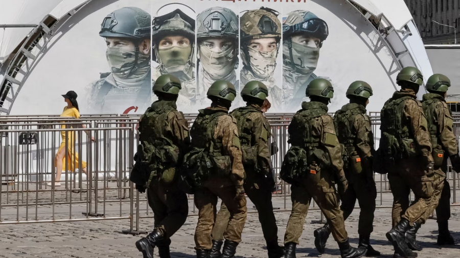 Κραχ στο Kharkiv - Ο ρωσικός στρατός κατέλαβε το Veterinarnoye