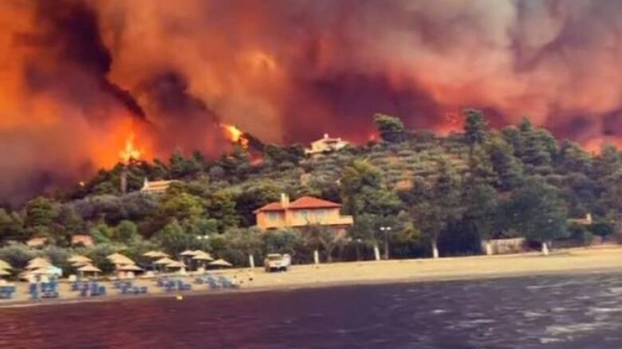 Δασικές πυρκαγιές: Τις πταίει; - Απροσεξία, αδιαφορία, οι συνήθεις ύποπτοι... οικοπεδοφάγοι και πυρομανείς, οι «ανεμογεννήτριες»;