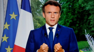 Η «λύση» Macron: Κλείστε τα φώτα, ρεύμα «με σύνεση» όταν χρειαστεί - Οι Γάλλοι να... προετοιμαστούν
