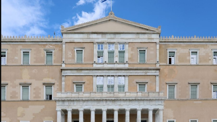 Βουλή: Συζήτηση της πρότασης του πρωθυπουργού για σύσταση Διακομματικής Επιτροπής για τα αγροτικά