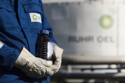 Σε σοκ χιλιάδες εργαζόμενοι στη Γερμανία – Τελεσίγραφο στην κυβέρνηση… «ξαναφέρτε το ρωσικό πετρέλαιο, πεθαίνουμε»