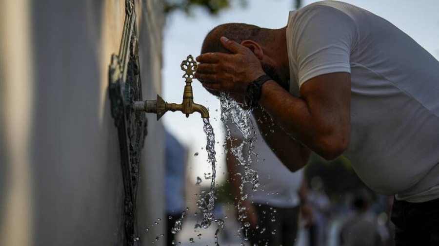 Καύσωνας Κλέων: Νέο έκτακτο δελτίο από την ΕΜΥ – Στους 44 βαθμούς θα φτάσει η θερμοκρασία