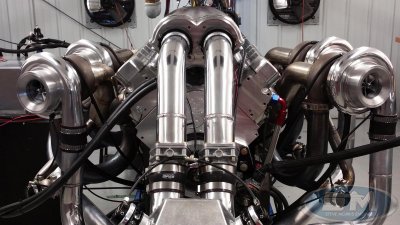 Ένας απίστευτος V16 των 12,3 λίτρων αποδίδει πάνω από 5.000 άλογα στο δυναμόμετρο!