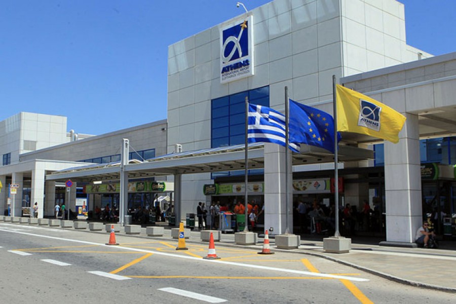 ΥΠΑ: «Βουτιά» 68,9 % στην επιβατική κίνηση στα ελληνικά αεροδρόμια το εννεάμηνο και 63,1% το Σεπτέμβριο, λόγω κορωνοϊού