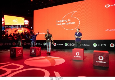 Ρεκόρ με 10.000 gamers στο Xbox Arena Festival Sponsored by Vodafone
