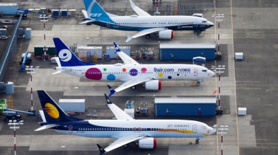 Χαλαρά μπουλόνια σε πέντε αεροσκάφη Boeing 737 βρήκε η United Airlines