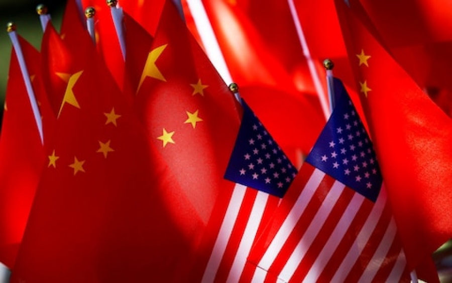 Ικανοποίηση στο Πεκίνο για την απόφαση των ΗΠΑ να αναβάλλουν την αύξηση των δασμών σε κινεζικά προϊόντα