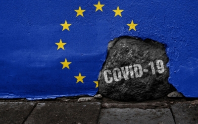 Σε σοβαρό κίνδυνο η οικονομική ανάκαμψη στην Ευρώπη – Έγινε και πάλι το επίκεντρο της πανδημίας, απρόβλεπτες οι εξελίξεις