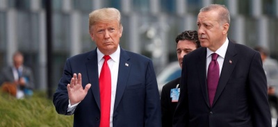 Την ταχεία αποκλιμάκωση των συγκρούσεων στη Λιβύη ζήτησε ο Trump από τον Erdogan