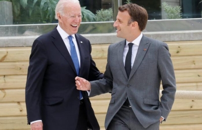 Macron: Οι ΗΠΑ επέστρεψαν στον κόσμο με τον Biden στην προεδρία