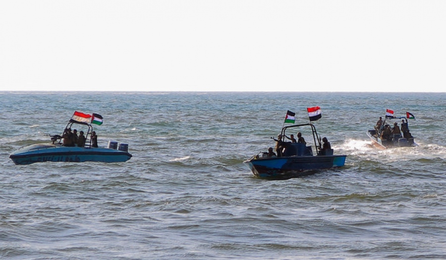 Ένταση στην Ερυθρά Θάλασσα: Επιχειρήσεις ΗΠΑ και Βρετανίας κατά θέσεων των Houthi στην Υεμένη