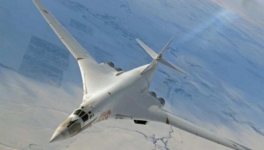 Ο Λευκός Κύκνος αναστατώνει το ΝΑΤΟ – Συναγερμός στη Νορβηγία για τη δίδυμη πτήση των βομβαρδιστικών Tu 160 και Tu 22M3