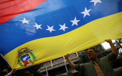 «Το 90% των ενόπλων δυνάμεων της Βενεζουέλας δεν είναι με τον δικτάτορα», λέει ο στρατηγός που εγκατέλειψε τον Maduro