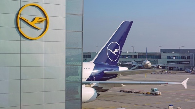 Κραχ στις αεροπορικές - Μαζικές ακυρώσεις σε Ευρώπη και ΗΠΑ λόγω καυσίμων - «Ψαλίδι» 20.000 πτήσεων από τη Lufthansa