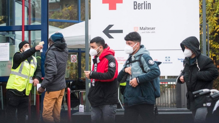 Μετά την Αυστρία, lockdown και στη Γερμανία; – Spahn: Δεν αποκλείουμε τίποτα - Μπλόκο σε ανεμβολίαστους