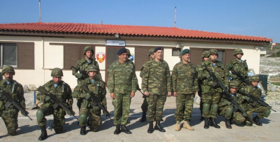 Ο αρχηγός ΓΕΣ στα επιτηρητικά φυλάκια σε Αγαθονήσι και Φαρμακονήσι