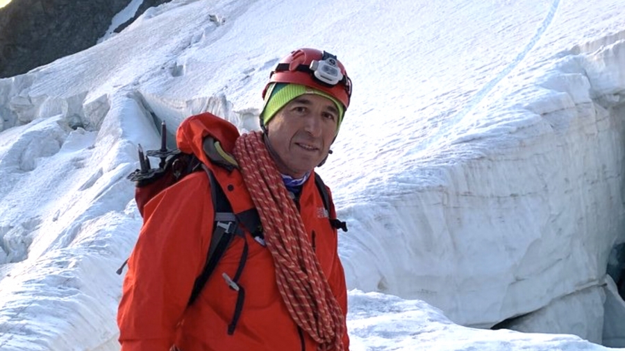 Νεκρός στα Ιμαλάια ο κορυφαίος Έλληνας ορειβάτης, Αντώνης Συκάρης