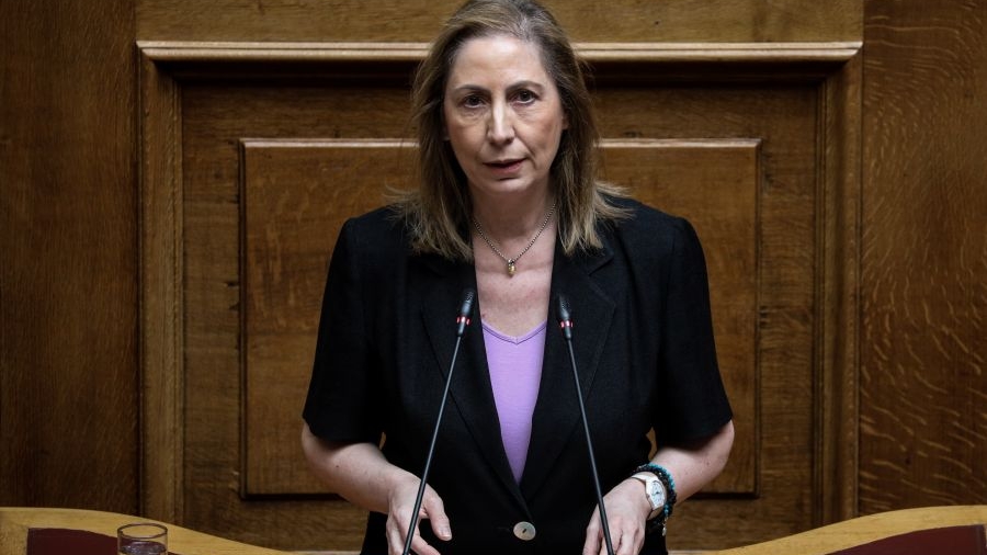 Ξενογιαννακοπούλου (ΣΥΡΙΖΑ): Ο Μητσοτάκης τάζει λαγούς με πετραχήλια - Το επίδομα στους συνταξιούχους το έχει ήδη «φάει» η ακρίβεια