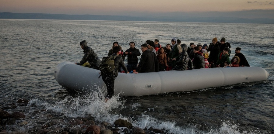 Μεταναστευτικό: Πάνω από 10.000 αφίξεις με πλοιάρια το 2023 στη Βρετανία