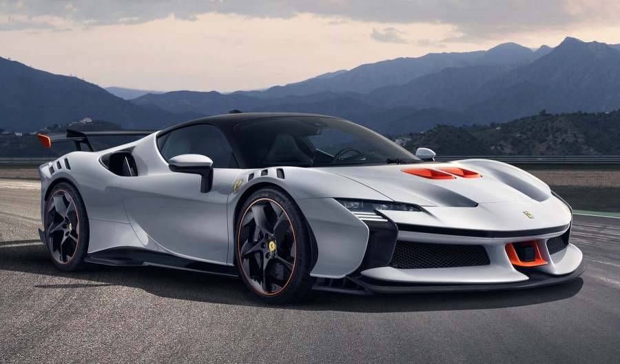 Ferrari SF90 XX Stradale & Spider: Όπλο με άδεια κυκλοφορίας