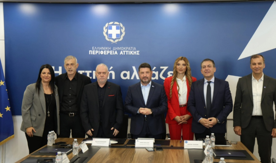 Ιστορική ημέρα για τον Πειραιά -  Έπεσαν οι υπογραφές για το νέο κολυμβητήριο του Ολυμπιακού